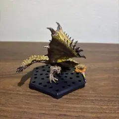 モンスターハンターリオレイア希少種フィギュア