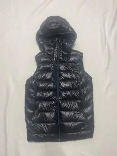 2025年最新】オークリー ベストの人気アイテム - メルカリ