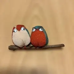 手作りフクロウブローチ