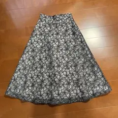 プロポーションボディ￼ドレッシング　花柄フレアロングスカート M ほぼ新品