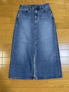 美品　UNIQLO デニムブルー スリット入りロングスカート