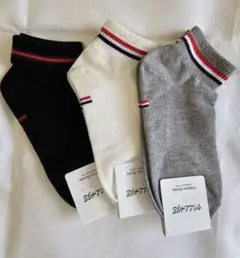 レディースソックス3足セット　靴下3色セット