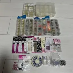 最終値下げ　ネイルパーツセットとクリアチップ　まとめ売り