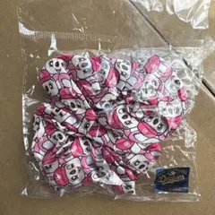 ドアラのシュシュ　『総柄/ピンク』