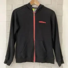 adidas パーカー　黒