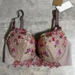 Item thumbnail for item 47a9e75b-3705-48ef-afe6-1341fe8018a4