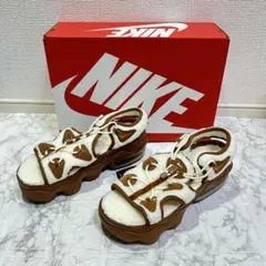 新品未使用 NIKE エアマックスココ ファー ボア サンダル 24cm 茶