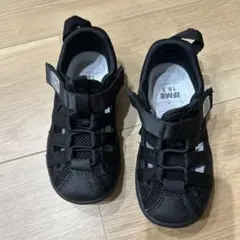 Item thumbnail for item 4cbce08d-84be-45ad-a3e8-1a320b85c61e