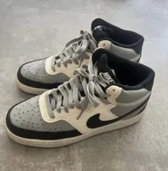 NIKE スニーカー コートビジョン ミドルカット 24cm