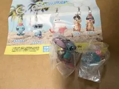 ディズニーキャラクターめじるしアクセサリー　スティッチ　スクランプ　２個セット