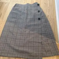 チェック柄タイトスカート サイドボタン付き