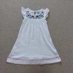 baby Gap 刺繍ワンピース