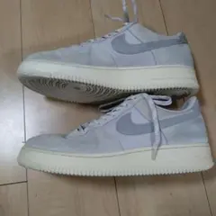 Nike Air Force 1 ホワイト スニーカー