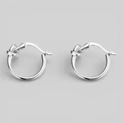 ワンポイント　ツイスト　シルバーフープピアス　S925刻印【両耳セット】