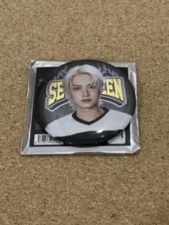 SEVENTEEN 缶バッジ 　HOME 2025 ジュン　준