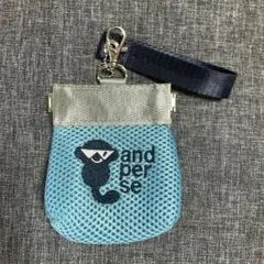 ア*中様 メッシュポーチ 水色 キャラクター刺繍のサムネイル