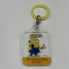 新品　ミニオン アクリルチャーム　カフェドクリエ　メルカリ便