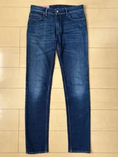 2026年最新】Acne Studios ストレートデニムの人気アイテム - メルカリ