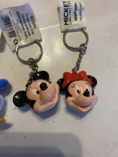 2個　ディズニー　Disney キーホルダー　ミッキー ミニー　ディズニーシー