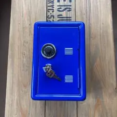 青色キャッシュボックス コインスロット付き