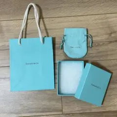 Tiffany & Co. ギフトボックスアクセサリー巾着袋空箱保存袋ショッパー