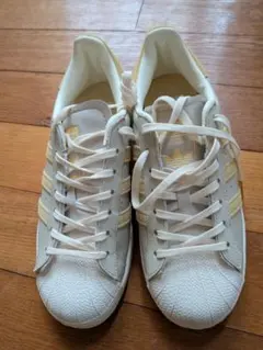 新品未使用adidas Superstar スニーカーのサムネイル