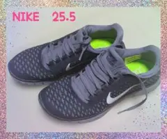 最終価格　Nikeナイキ　ダークグレー スニーカー　25.5㎝