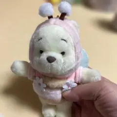 ディズニーストア　プーさん　バッグチャーム　キーホルダー