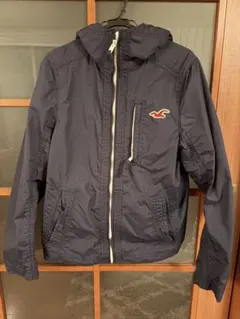 HOLLISTER フード付きネイビージャケット Mサイズ
