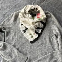 Nina Ricci ニナリッチシルクスカーフ　薔薇