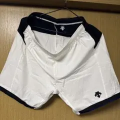 バレーボール用ショートパンツ 白/黒