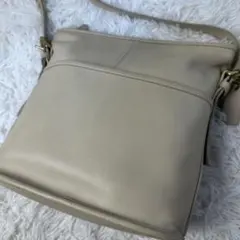 極美品 土屋鞄 アジール 2way ショルダーバッグ レザー アイボリー 