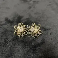 イヤリング 花