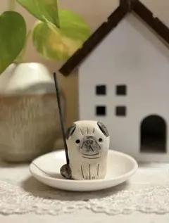パグの香立て♡のサムネイル