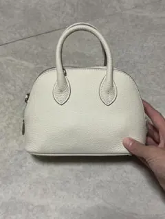 未使用　牛本革　ショルダーバッグ　オフホワイト　ミニ　ハンドバッグ