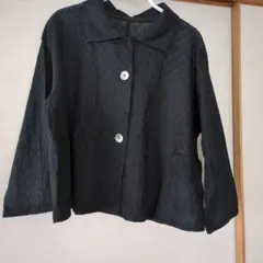 お値下げしました！【美品】ブラック レース 長袖ブラウスのサムネイル