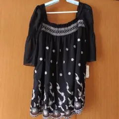 JAYRO WHITE ブラック刺繍チュニック Mサイズのサムネイル