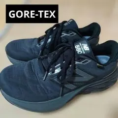New Balance 880 GORE-TEX スニーカー