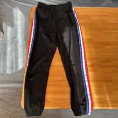 Item thumbnail for item 36d8b4a0-b335-4595-a93e-17fcb80a9100