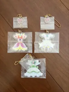 プリキュア 一番くじ コスチュームアクリルチャーム