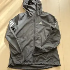 adidas ブラック　ウィンドブレーカー