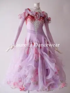 新品✨ラウレッタ 社交ダンスドレス ピンク M 高級仕様 競技 デモ 2026年最新】ラウレッタの人気アイテム - メルカリ