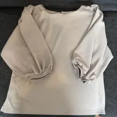 パフスリーブ カットソー　LLサイズ