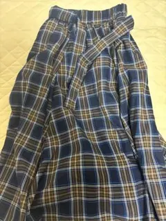 青と茶色のチェック柄フレアスカート　フリーサイズ