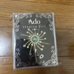 Ado STADIUM LIVE 2026 ブローチ