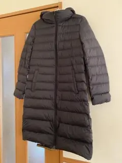 ユニクロ ウルトラライトダウン フーデットコートS ブラック
