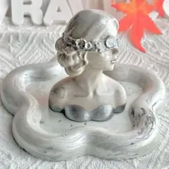 ジェスモナイト お花トレイとヴィンテージ 女性の胸像 置場 オブジェ セット