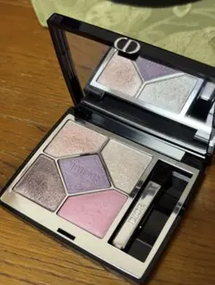 Dior アイシャドウパレット 936 スウィートブーケ　ピンク パープル系