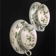 ワイルド ストロベリー ティーカップ&ソーサー (ピオニー) ペア