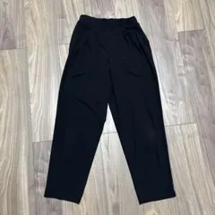 UNIQLO カジュアルパンツ ブラック Sサイズのサムネイル